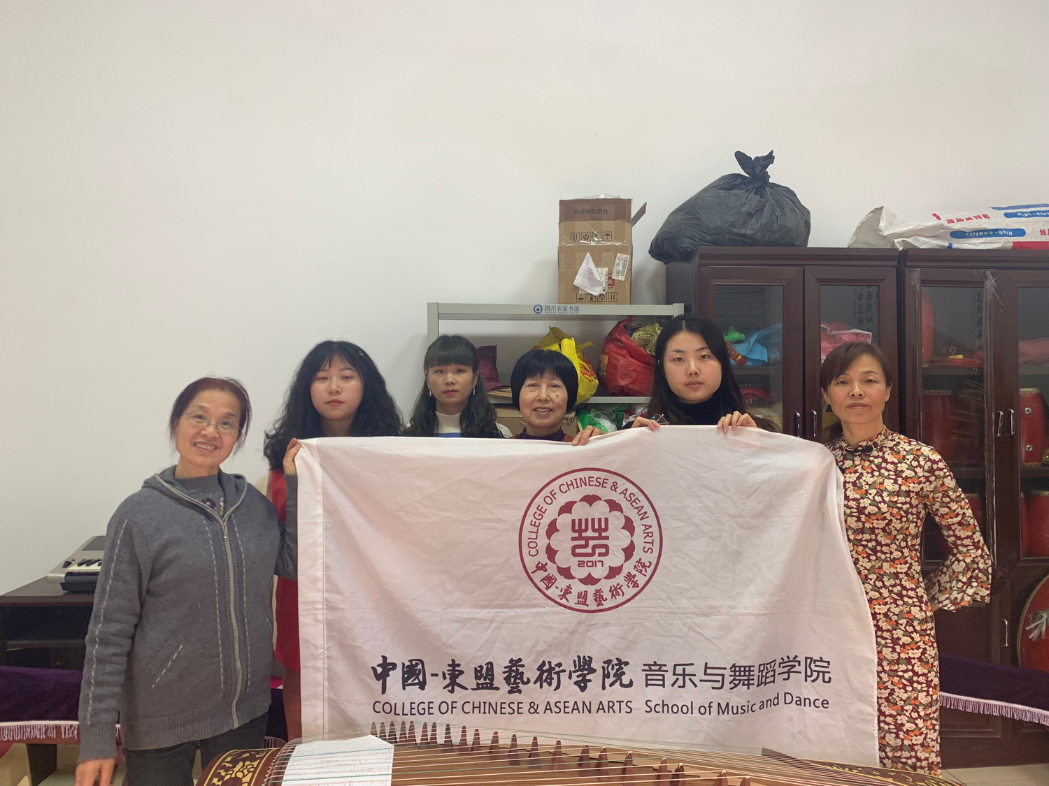 图片4.png 图片4.png