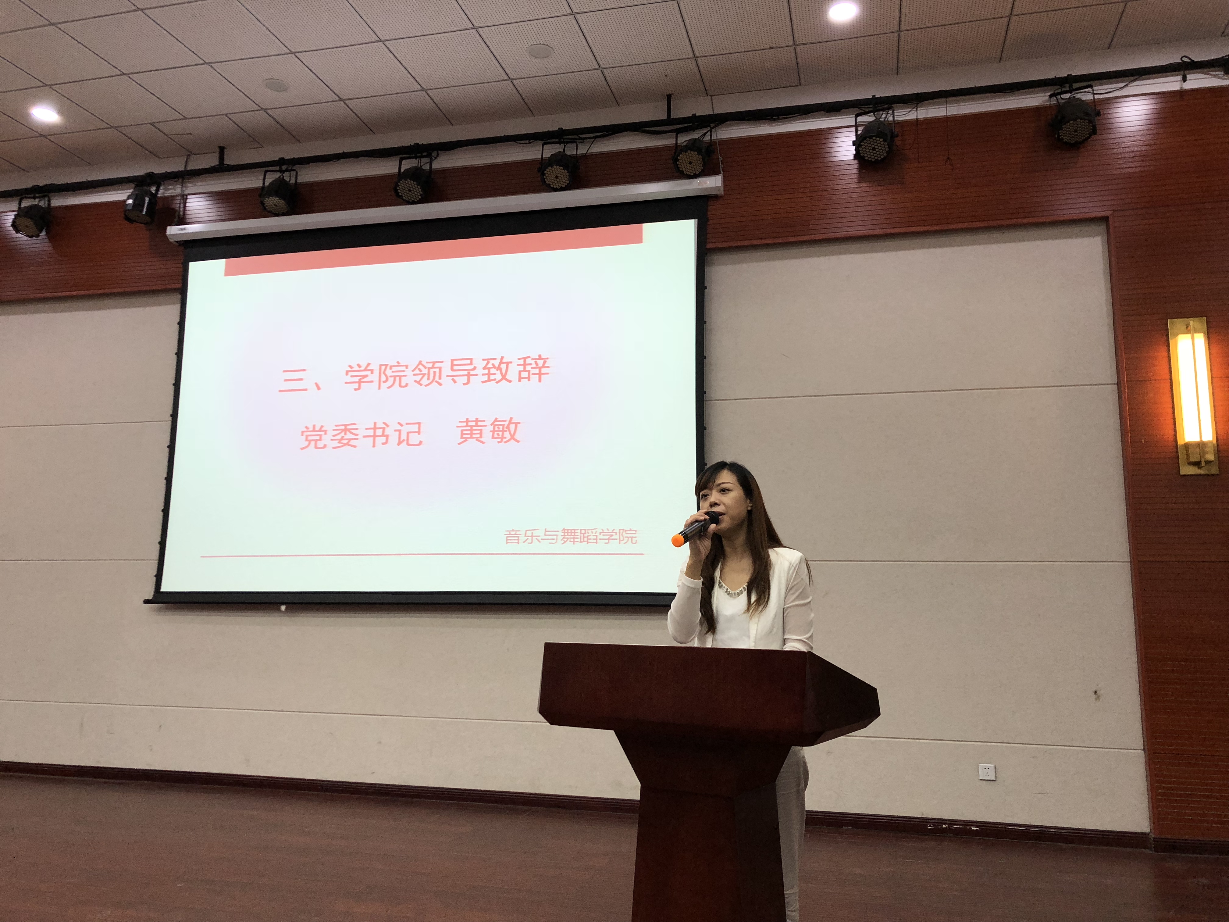 163ddfd35fec1f5c.jpg 163ddfd35fec1f5c.jpg